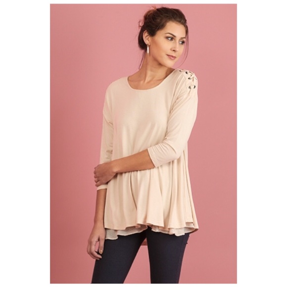 Tops - 3/4 Sleeve Layered Tunic w/ Crisscross Shoulders